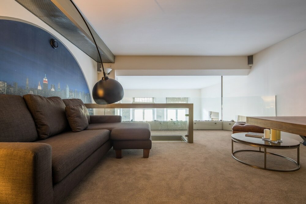 Фото One Palace Gate