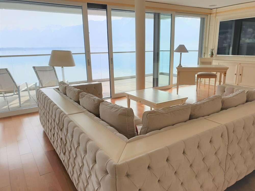 Фото The View Montreux