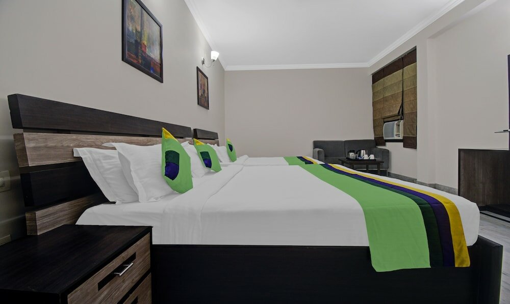 Фото Treebo Trend Maharaja Residency