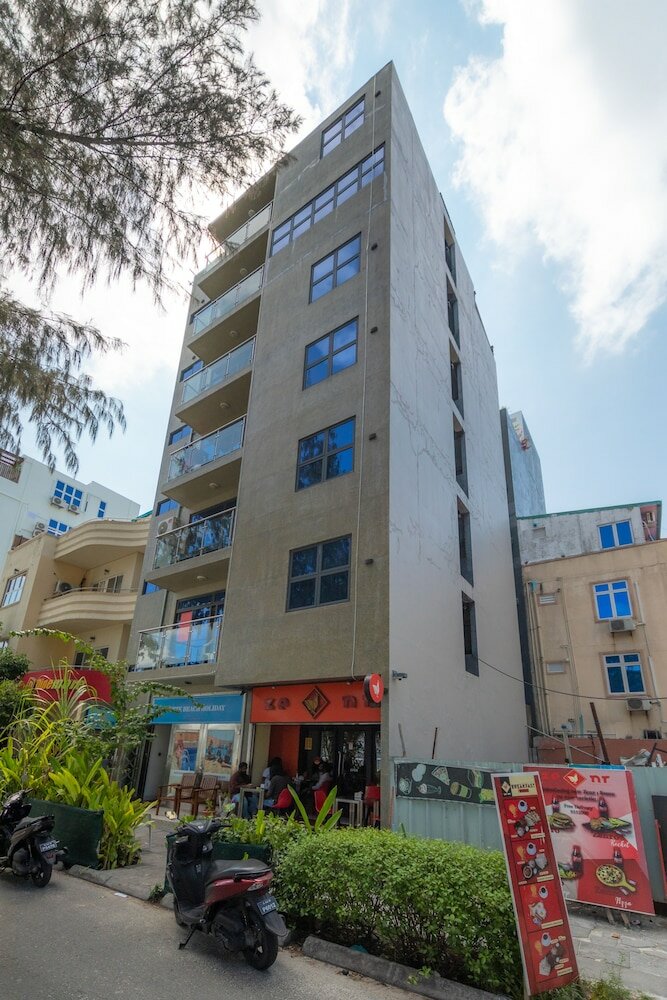 Фото отеля 2