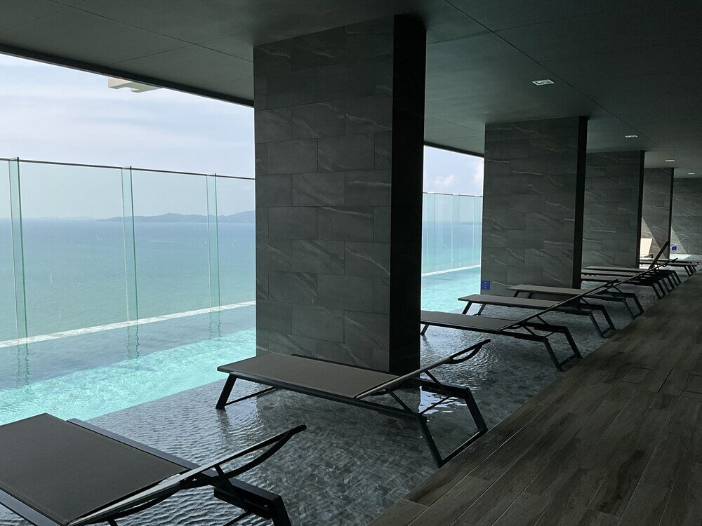 Фото Panora 2-Bedroom Apartment With Sea View