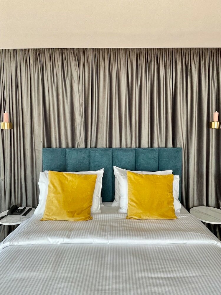 Фото L'Avventura Athens