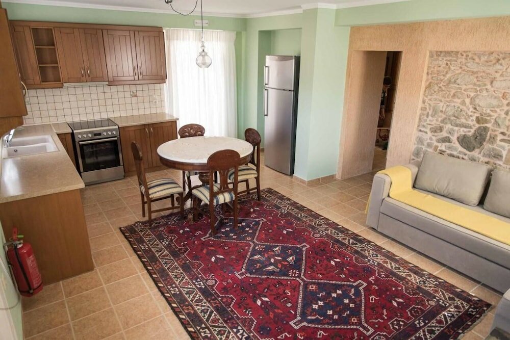 Фото Yiasemi of Chios