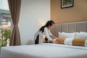 Hanoian Central Hotel & SPA (Hanoi, 42A Hang Cot), hotel