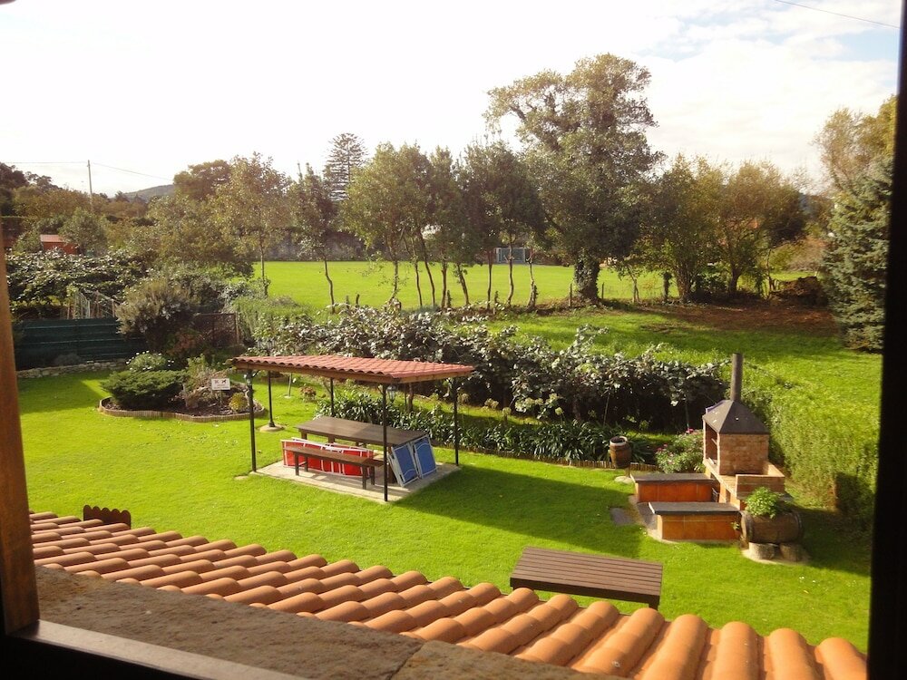 Фото Apartamentos Rurales Villa de Saín