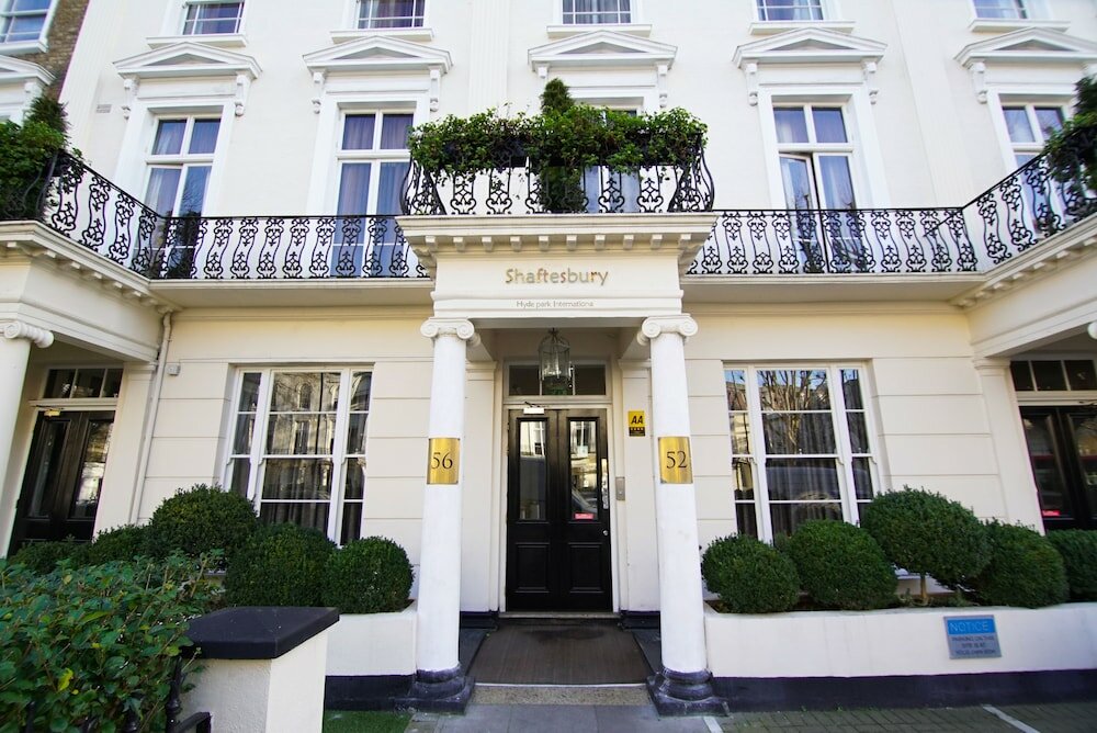 Фото Hyde Park International