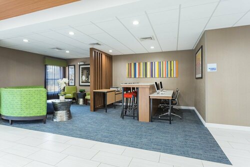 Гостиница Holiday Inn Express Plymouth, an Ihg Hotel