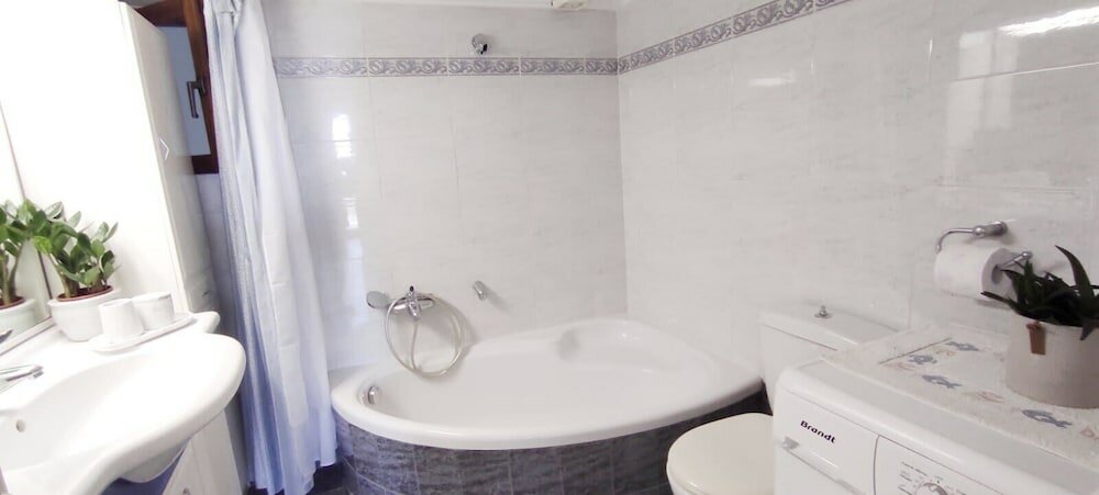 Фото Gorgeous 3 bedrooms Apartment in Pilio