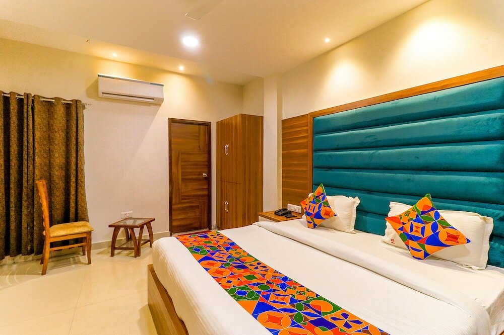 Фото FabHotel Golden Velvet
