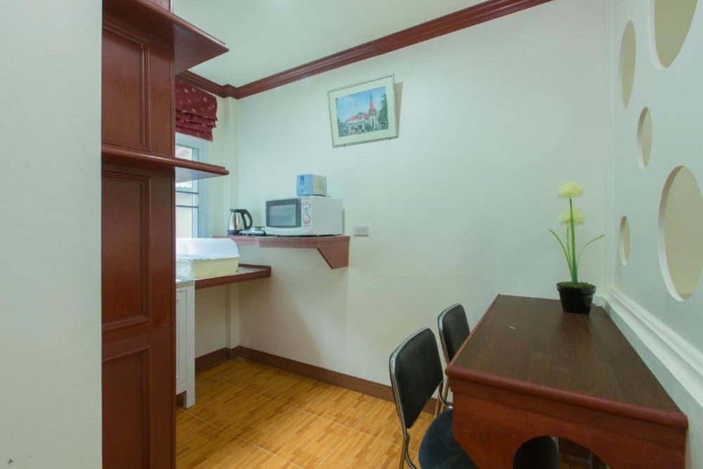 Фото Patong Rai Rom Yen Resort Sha