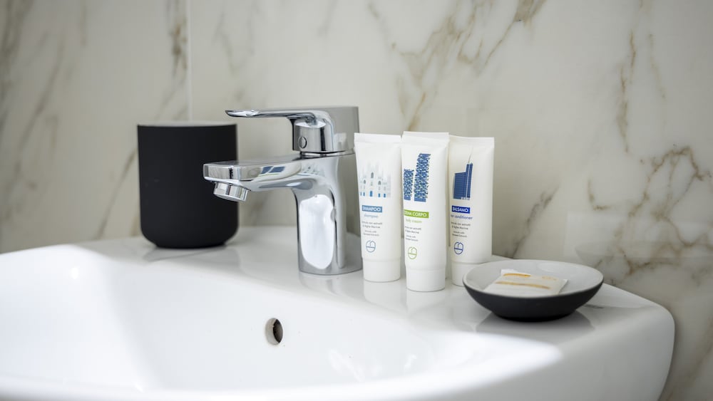 Фото Italianway - The B Village Business