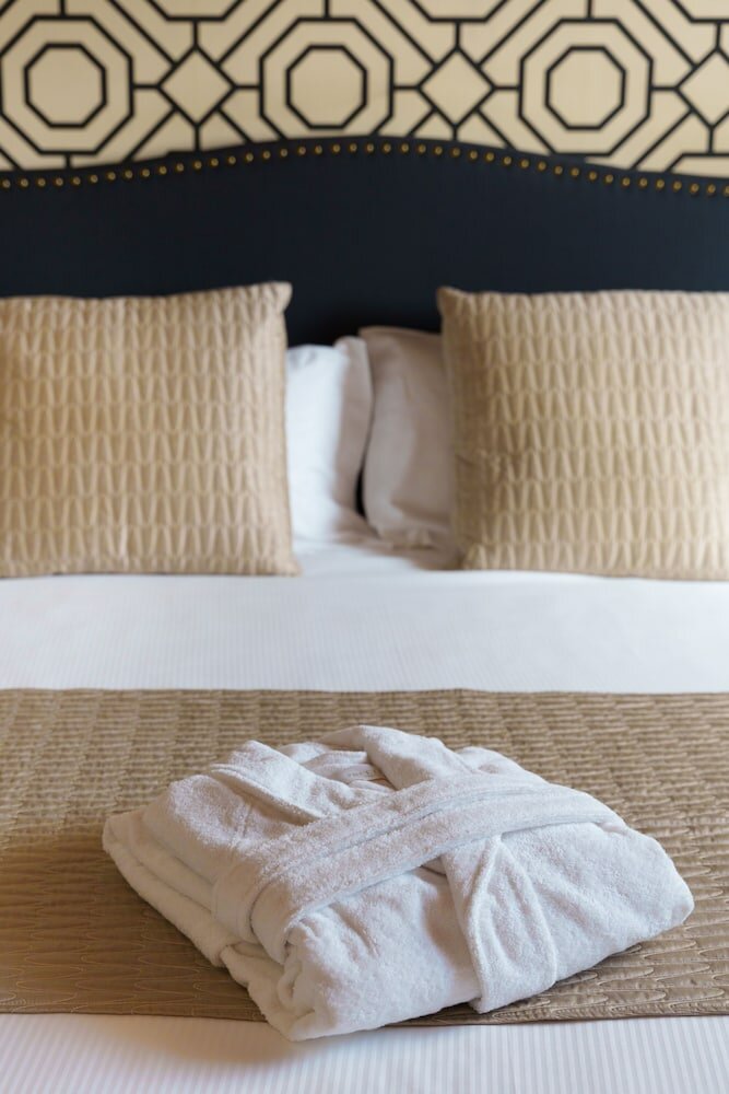 Фото The Place 217