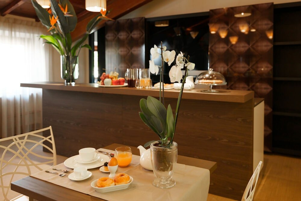 Фото The Place 217