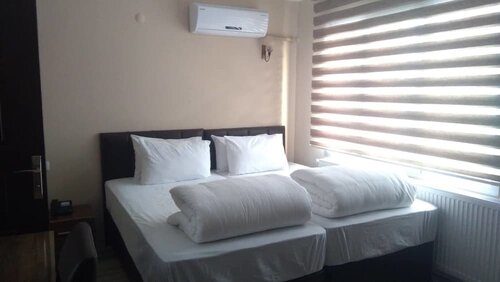 Гостиница Ikarus Hotel в Кушадасы