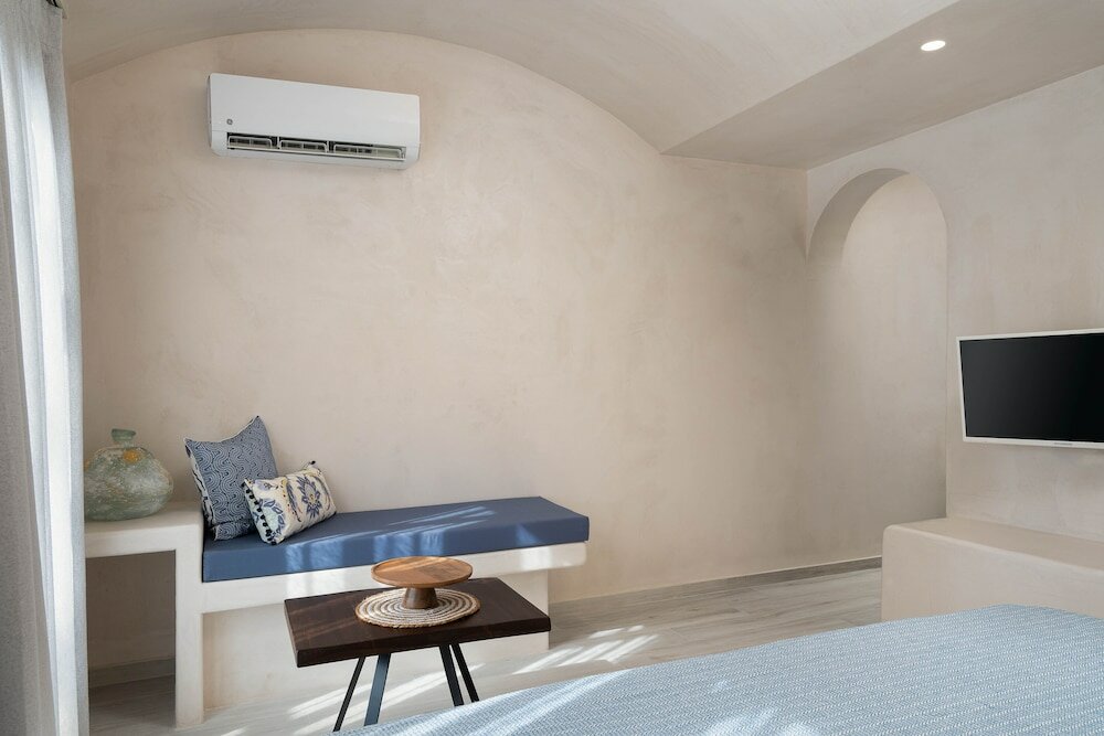 Фото Thousand Stars Suites & Rooms