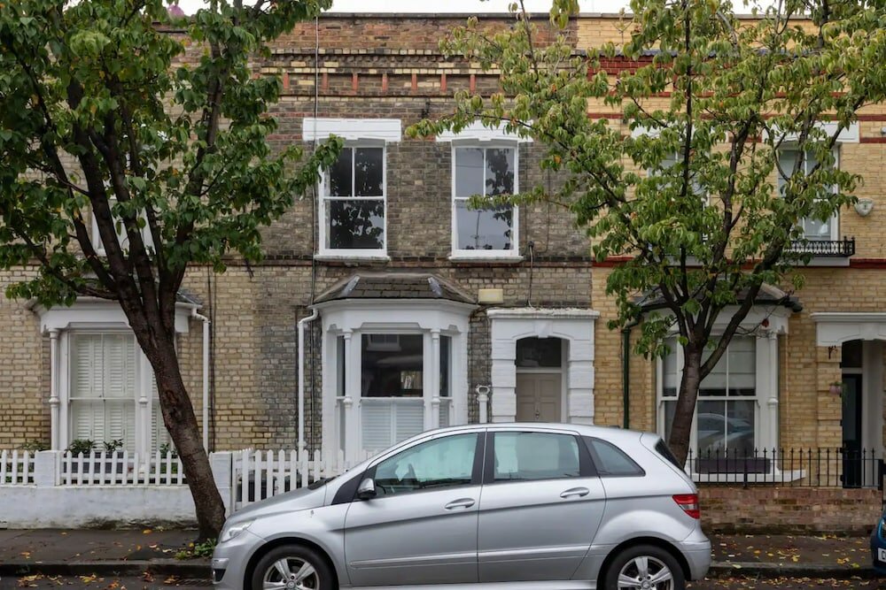Фото Vibrant 1bd Home With Outdoor Patio - Hammersmith!