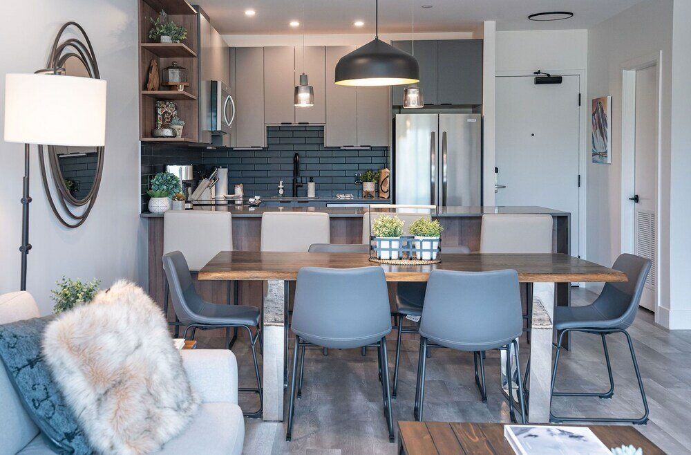 Фото Revylation by Revelstoke Vacations