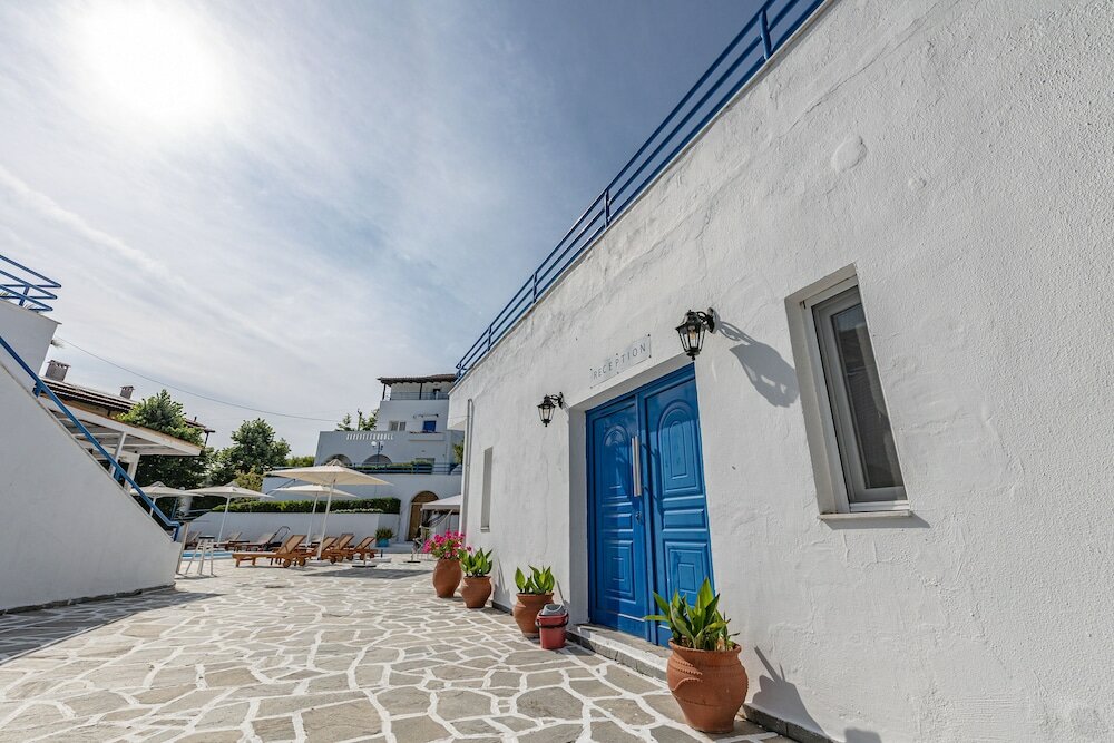 Фото Theo Bungalows Kriopigi