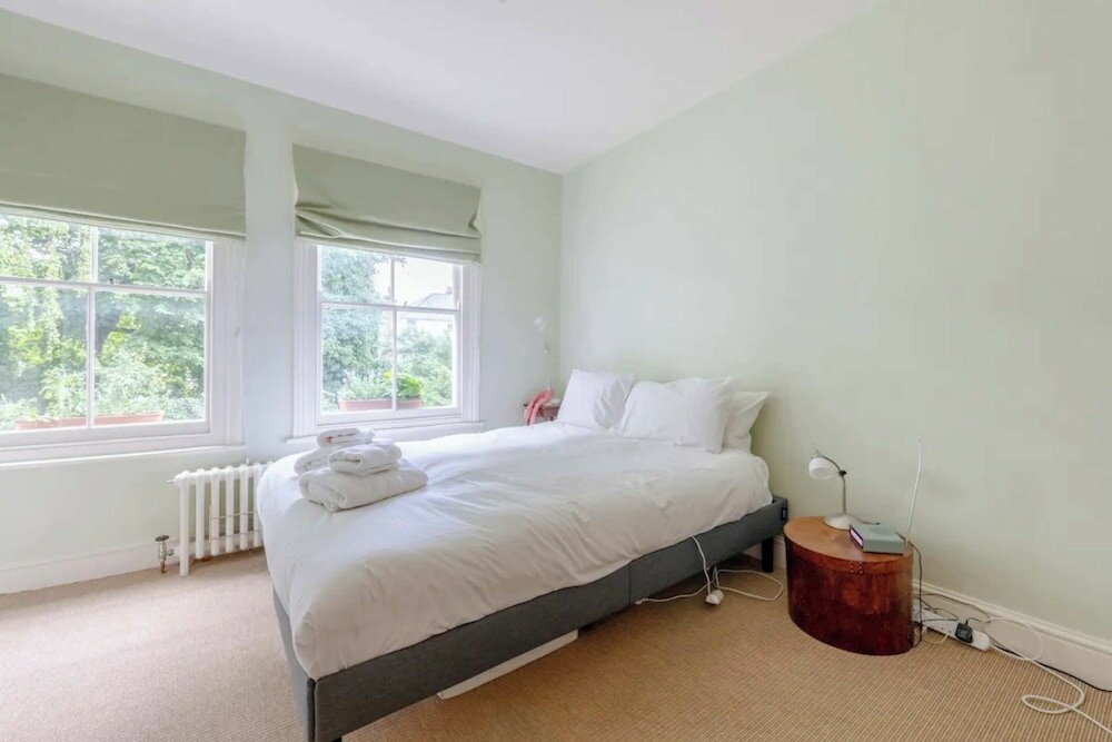 Фото Bright & Charming 1bd Flat - Clapton