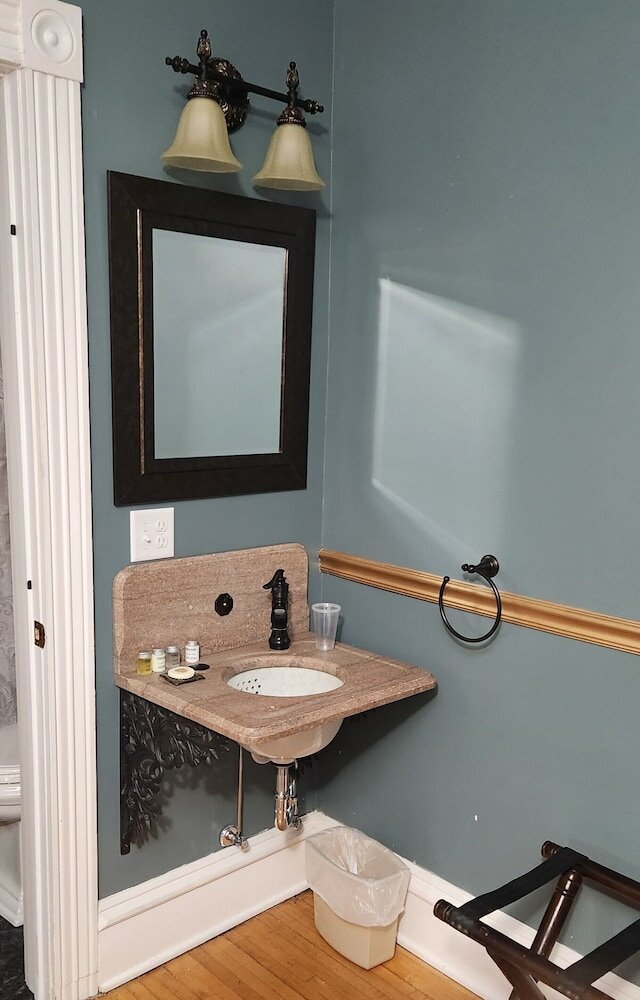 Фото Oaklawn Inn LLC