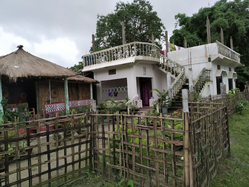 Фото Jonki Panoi Bamboo Cottages