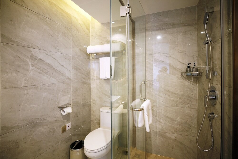 Фото Manhatton Hotel Guangxi Univeristy