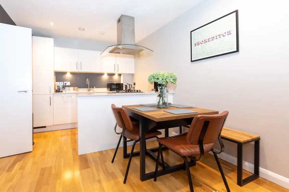 Фото Stylish & Luxurious 2 Bedroom Flat - Shoreditch