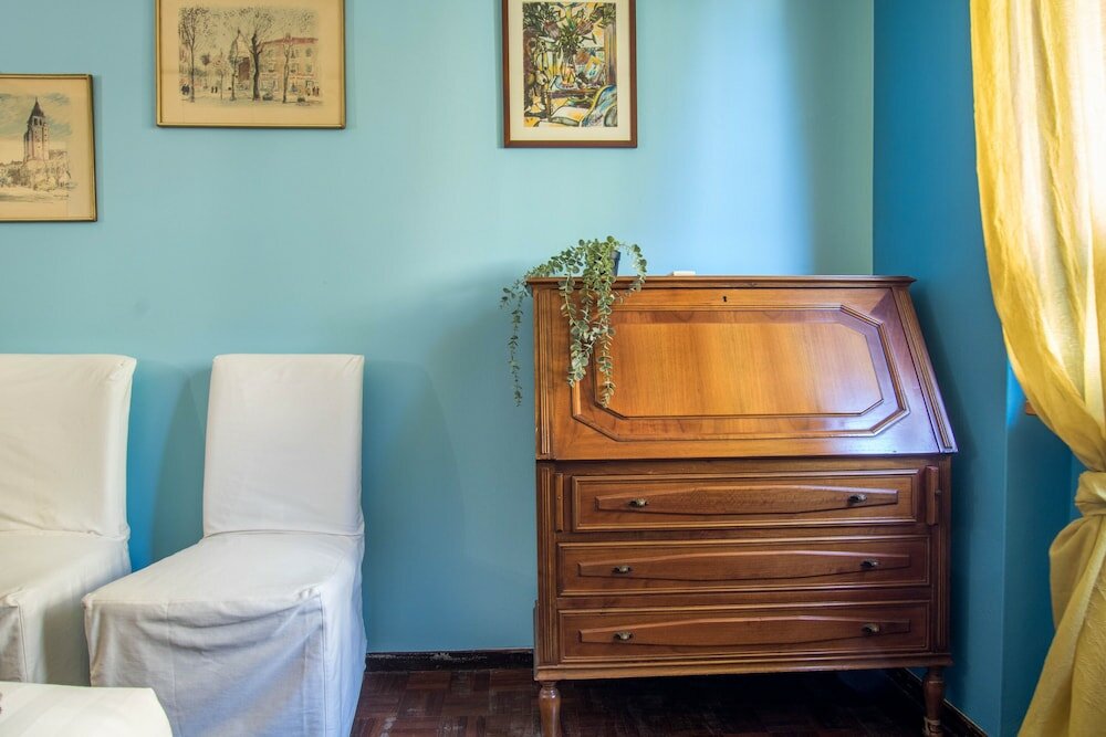 Фото Altido Quiet Apt w Terrace in Beautiful Area