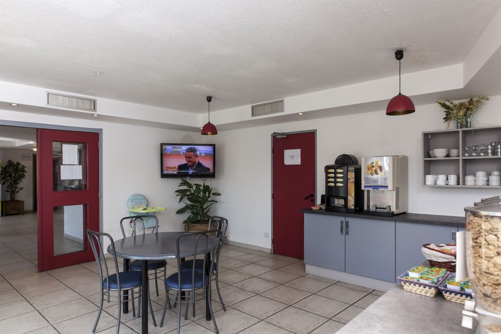 Фото Ibis Calais Car Ferry