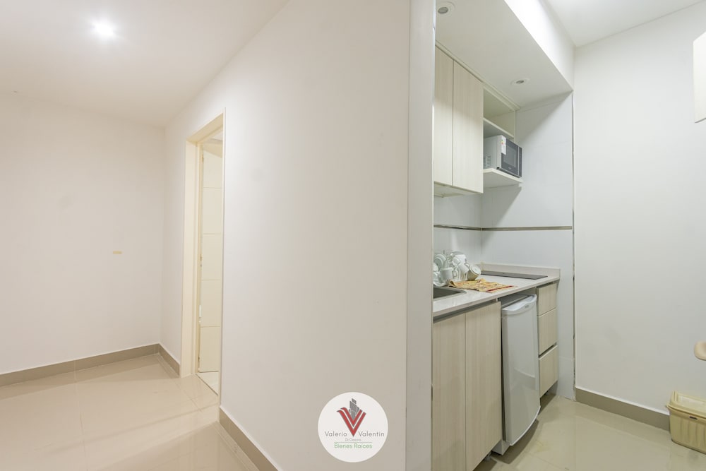 Фото Amplio y cómodo estudio. San Telmo 221