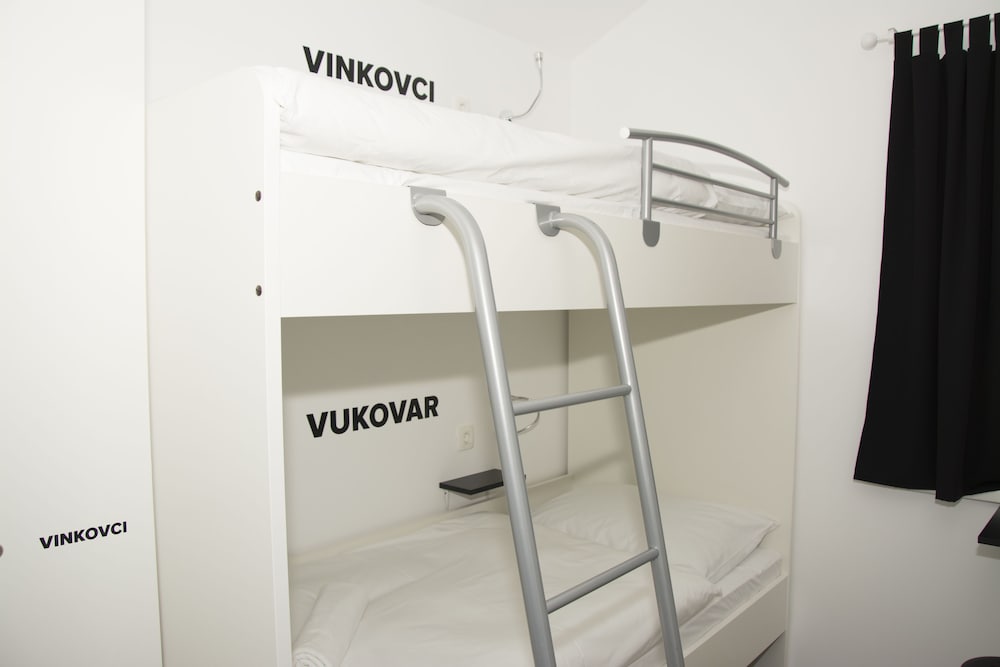 Фото Hostel 101 Dalmatinac Vukovar