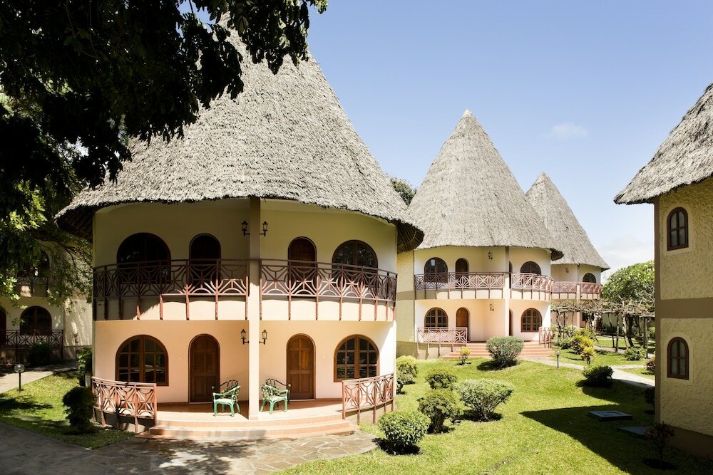 Фото Neptune Paradise Beach Resort & SPA