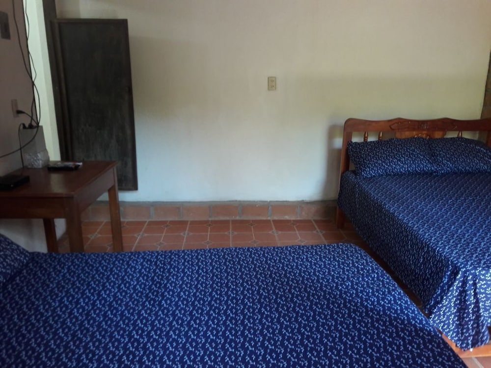 Фото Hotel El Canal Chocohuital