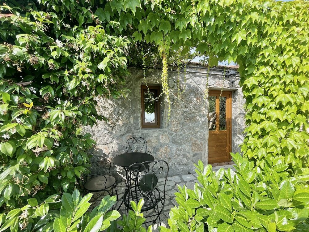 Фото Hotel Opera Jaz