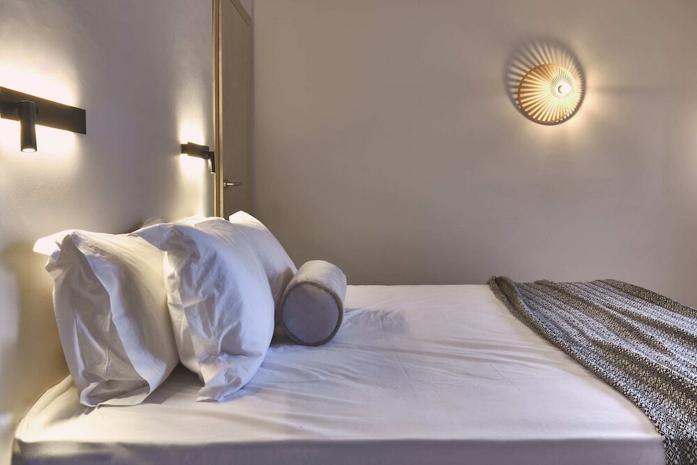 Фото Amal Kythnos Suites