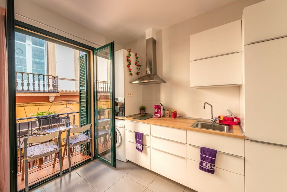 Фото Skysea Holidays City Center Suites