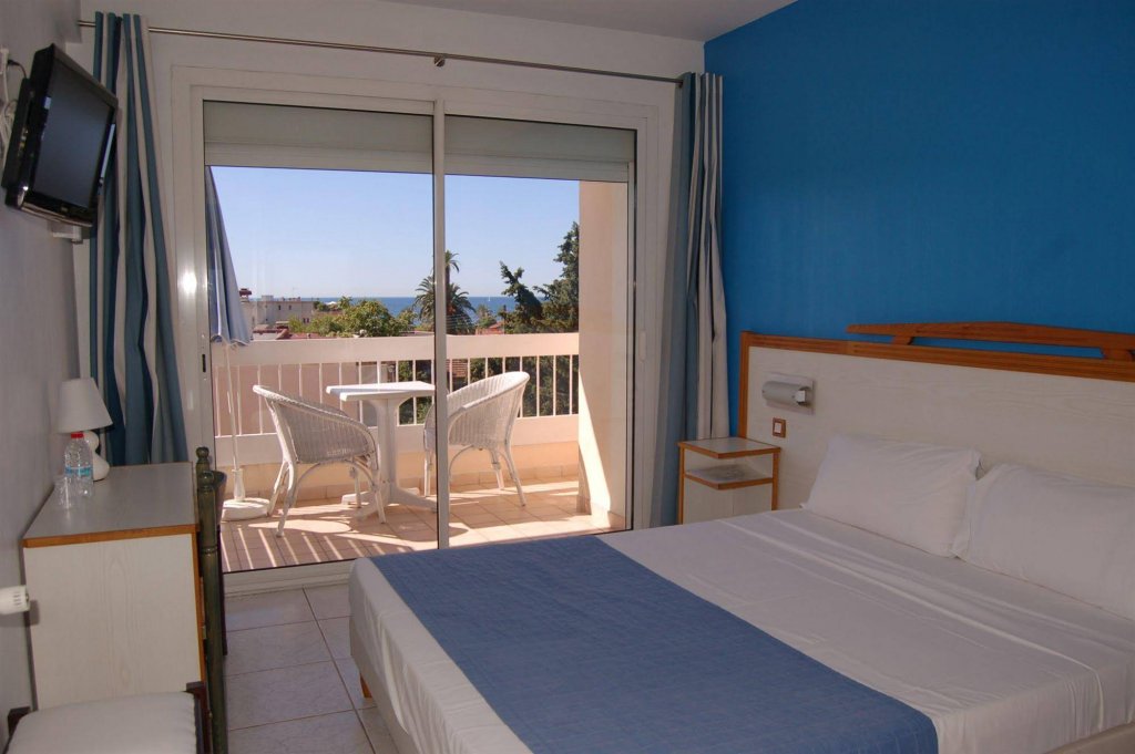 Фото Hotel de la Mer