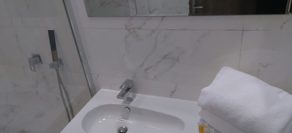 Фото Hôtel Vent-Dome Khaled