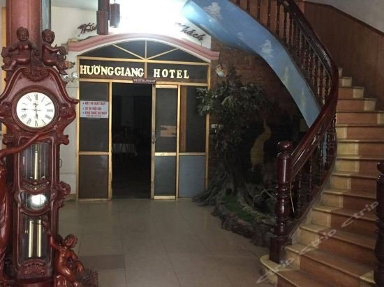 Фото A25 Hotel 80 Mai Hac De