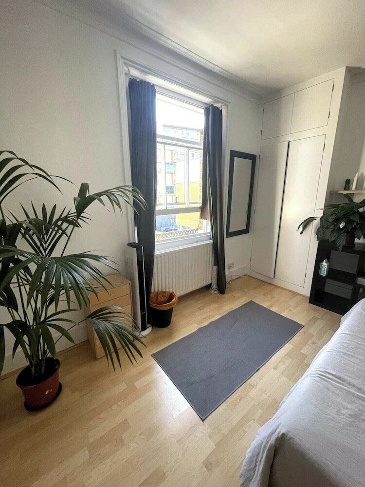 Фото Cosy & Radiant 2bd Flat - Walworth!