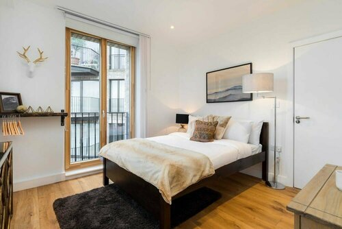 Гостиница Modern and Designed 2 Bedroom Apartment With Terrace Notting Hill