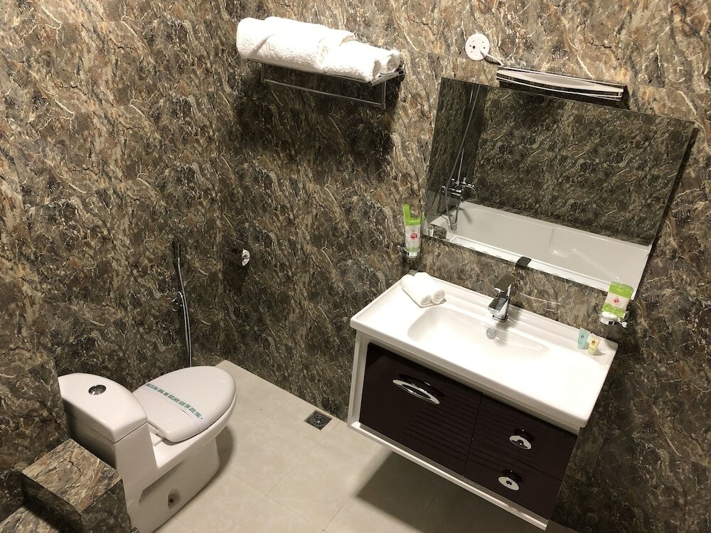 Фото Legphel Hotel