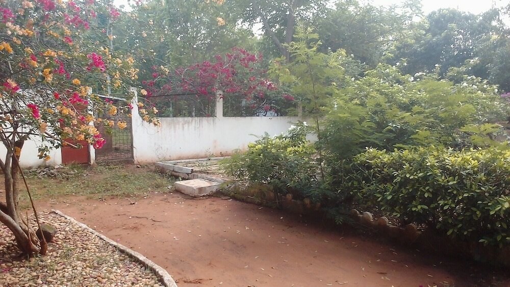 Фото Centre Ayifa Hôtel