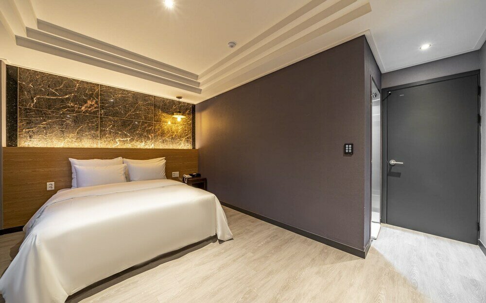 Фото Yeoksam Amare