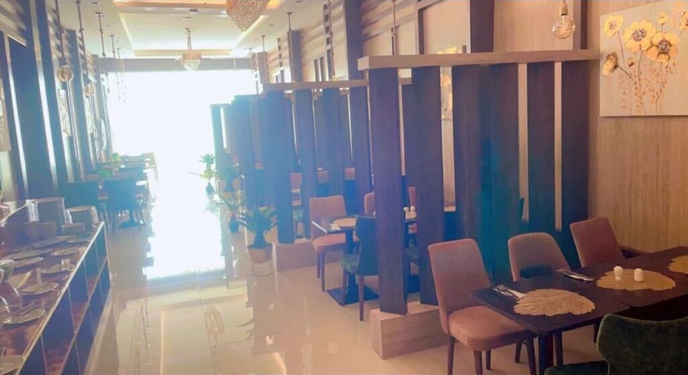 Фото The View hotel