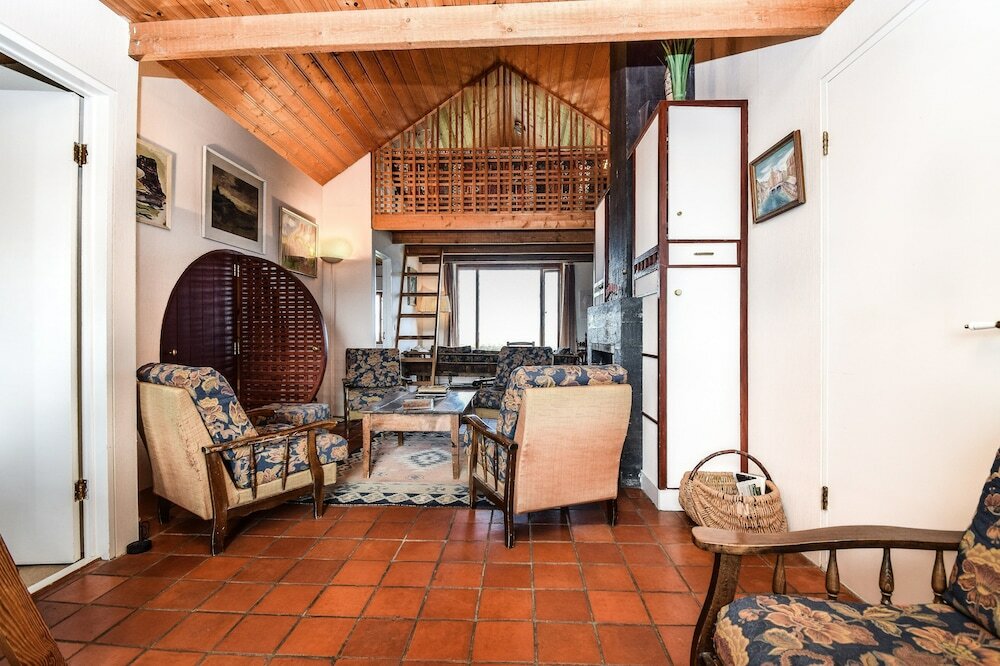 Фото House Breiðabólsstaður