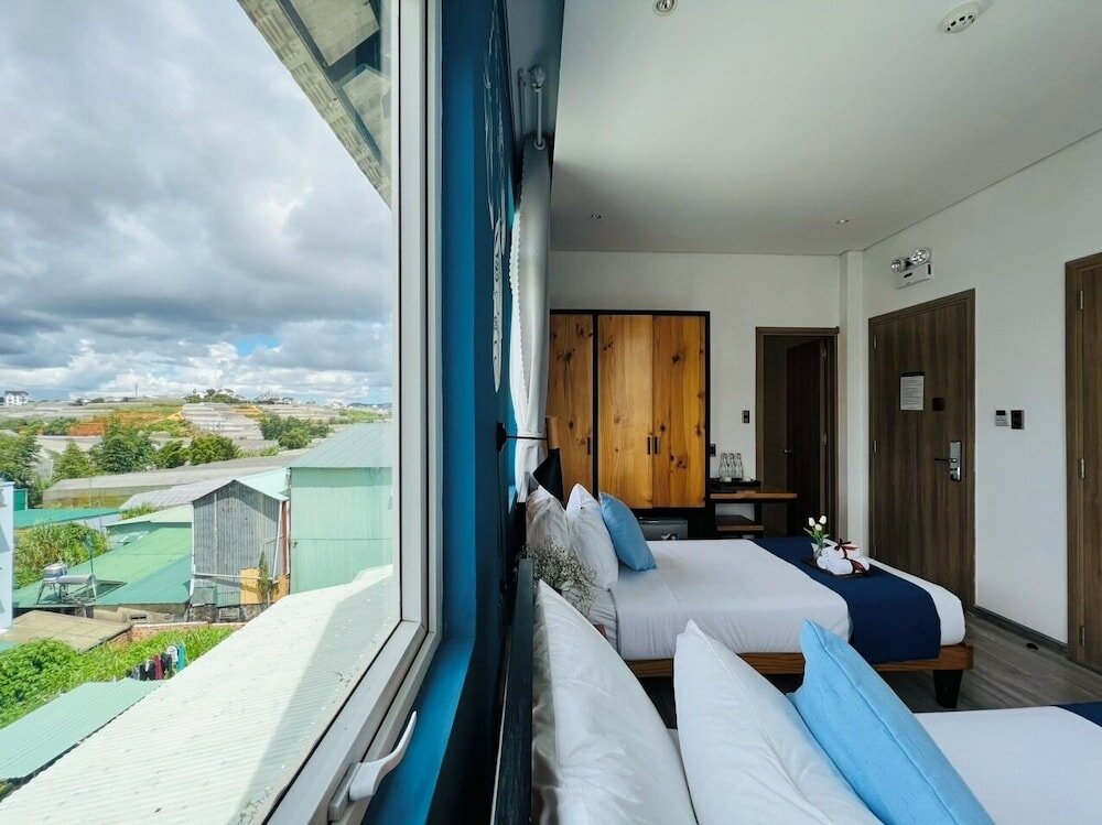 Фото Canary Dalat Hotel