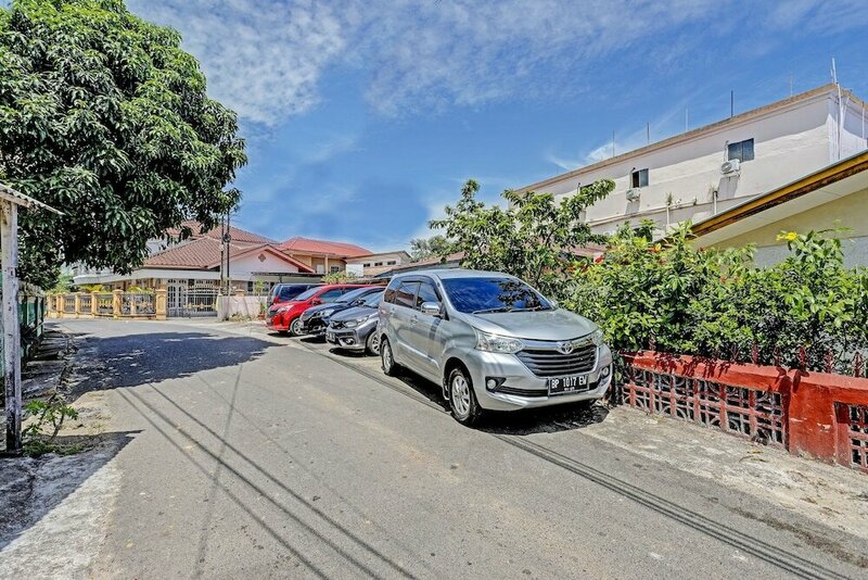 Гостиница Oyo 91428 Duta Stay