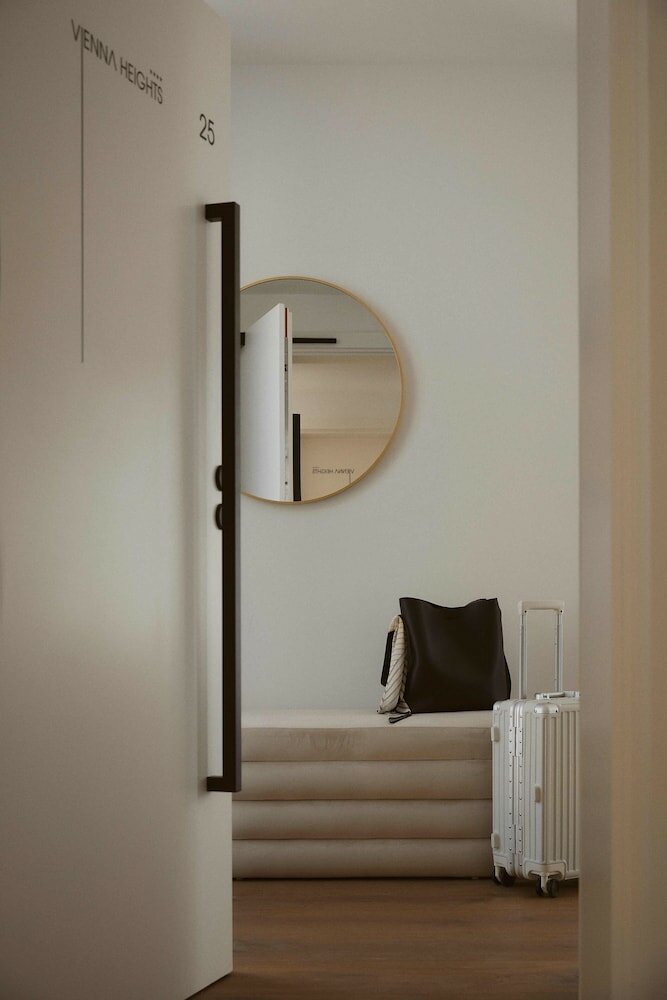 Фото Vienna Heights Premium Apartments