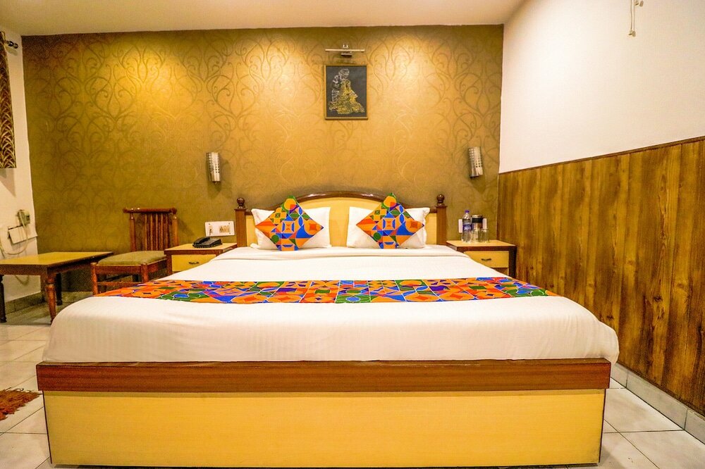 Фото Fabhotel Amritsar Residency